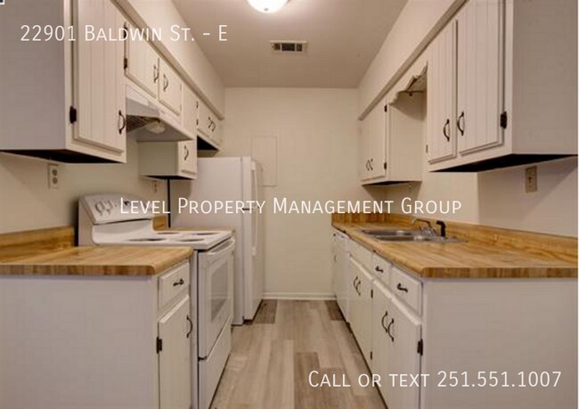 Foto del edificio - 22901 Baldwin St