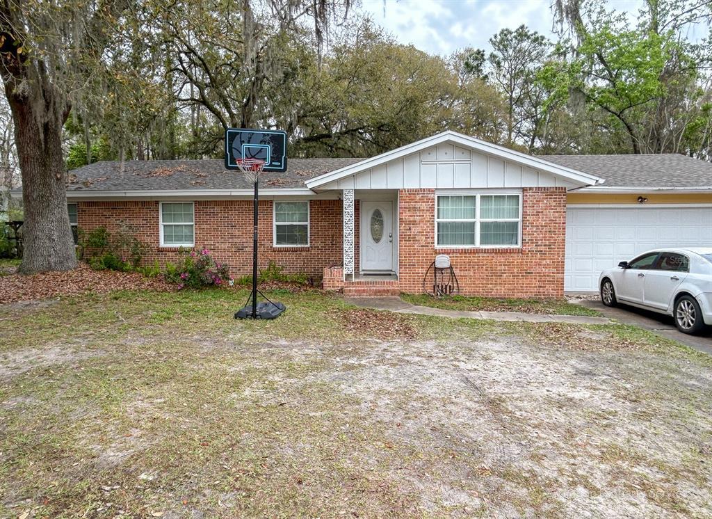 Primary Photo - 1814 NW 39th Ave