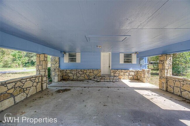 Building Photo - 3 br, 2 bath House - 111 Watson Rd