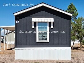 Building Photo - 700 S Carmichael Ave