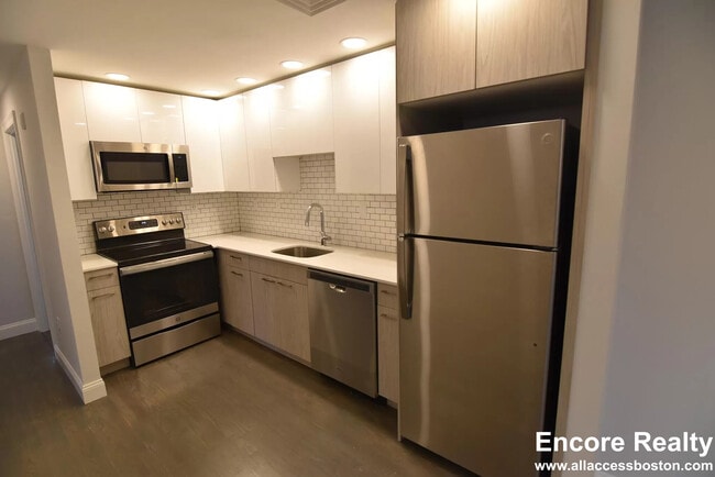 Building Photo - 111 Jersey St