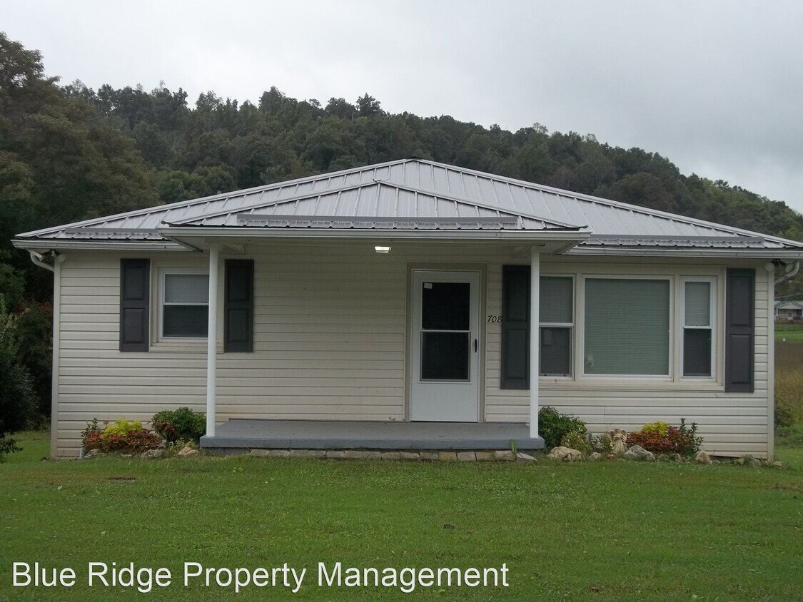 Foto principal - 3 br, 1.5 bath House - 708 Petersburg Road
