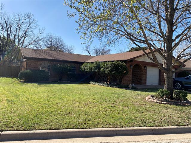 Building Photo - 4841 Oaklawn Dr