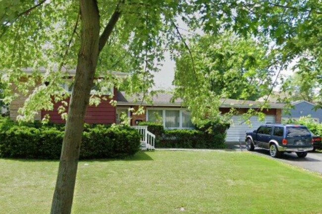 Foto del edificio - 35 W Pleasant Hill Blvd