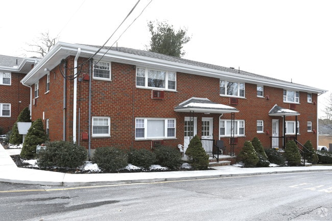Building Photo - Toms River Apartments