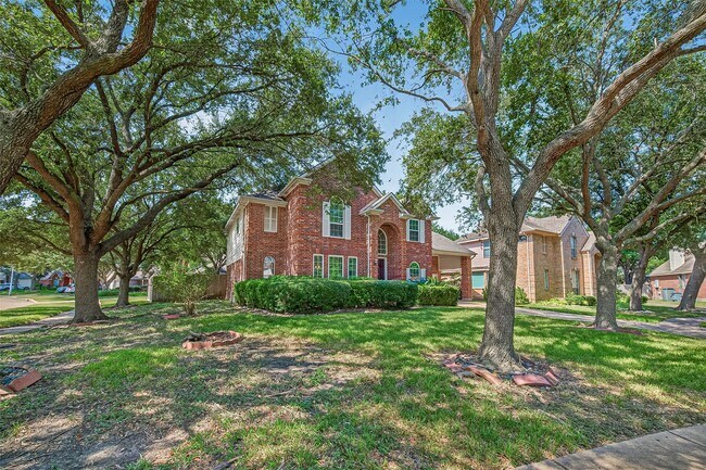 Foto del edificio - 12110 Laurel Ct