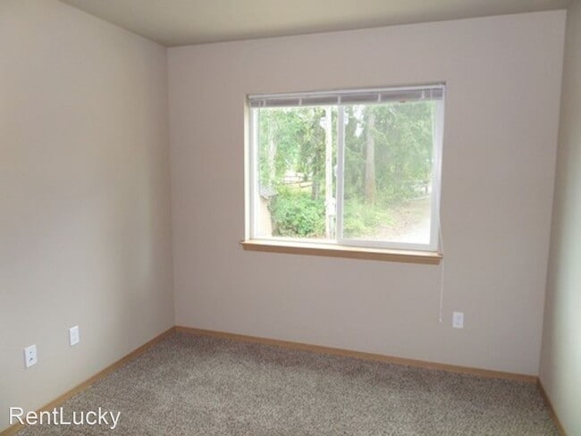 Foto del edificio - 3 br, 2 bath House - 22905 149th Ave. E