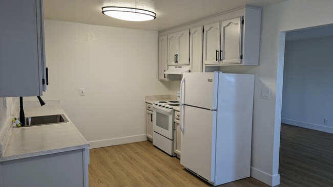 Foto del edificio - 2822 Grove Way