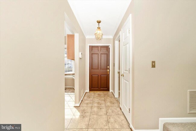 Foto del edificio - 310 Harry S Truman Dr