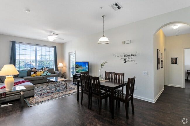 Building Photo - 2303 Butterfly Palm Way