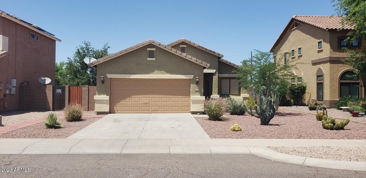 Primary Photo - 2550 W Lynne Ln