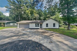 Building Photo - 3424 Hogan Dr NW