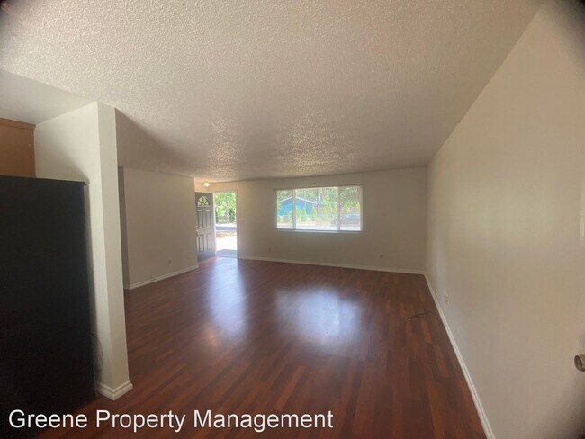 Building Photo - 3 br, 1 bath House - 4931 Tri Lake Dr SE