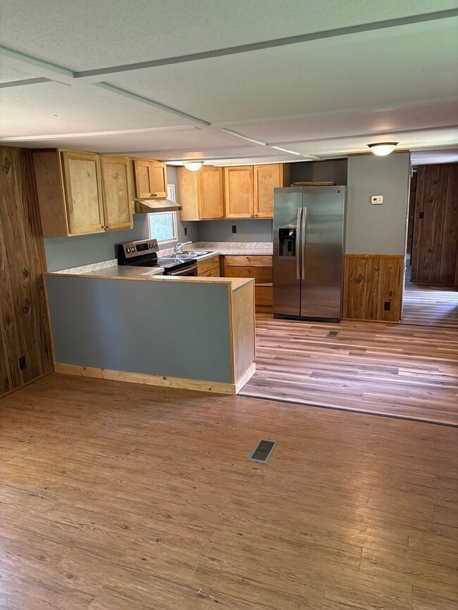 Building Photo - Quiet 3 Bedroom in Alexander