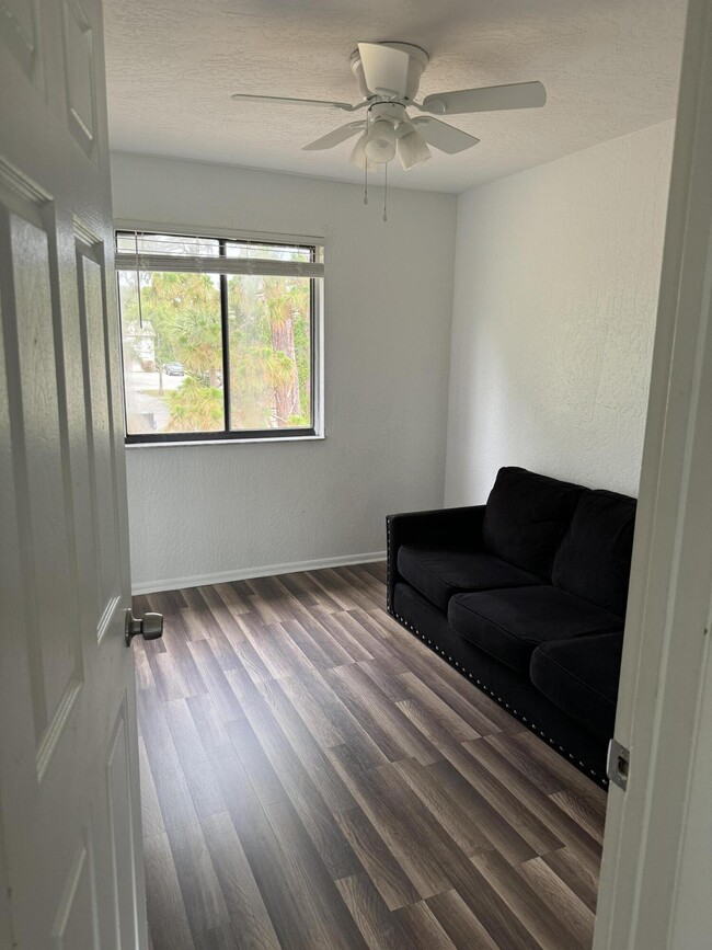Foto del edificio - 2022 Tree Ridge Ln NE