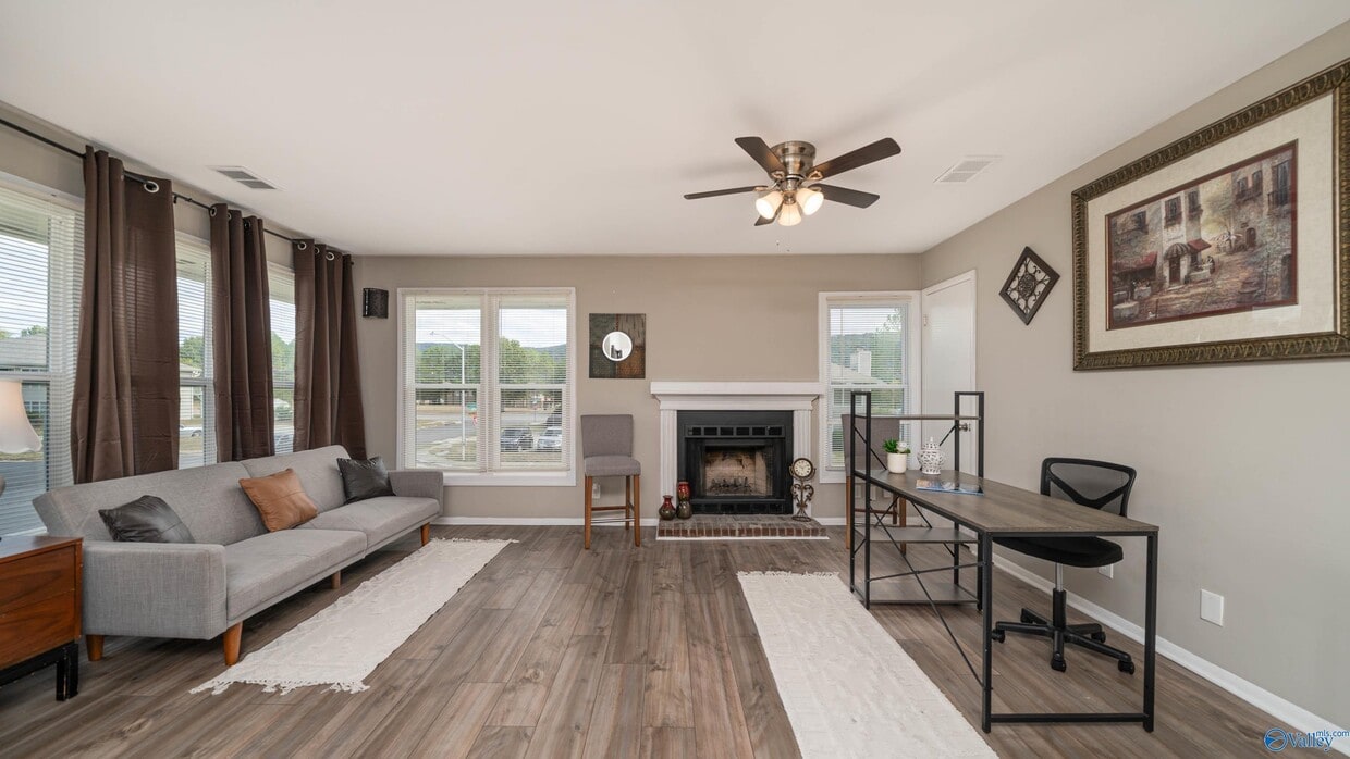 2709 Lantern Walk SE Unit C, Huntsville, AL 35803 Condo for Rent in