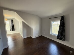 Building Photo - 80 Lefurgey Ave