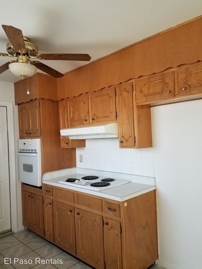 Building Photo - 3 br, 2 bath House - 4624 Academy