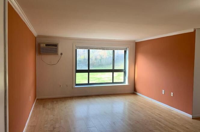 Primary Photo - 3101 Naylor Rd SE