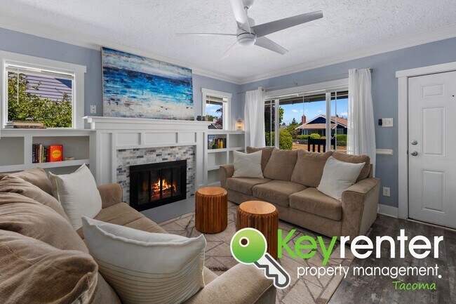 Foto del edificio - Remodeled Tacoma Gem with Private Yard, Ga...