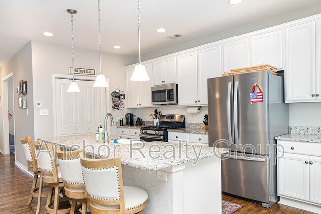 Foto del edificio - 5025 Shell Cove Ln
