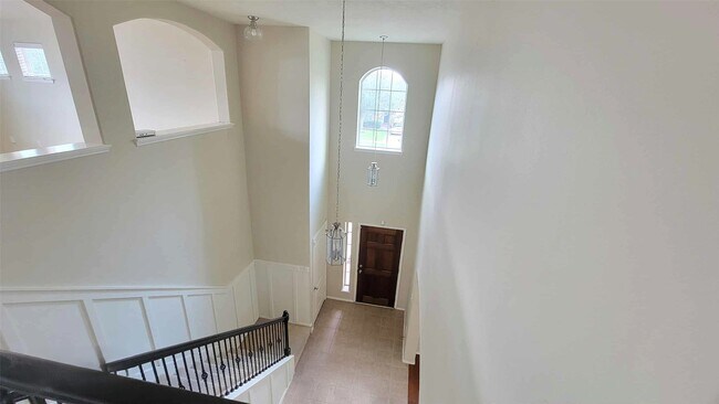 Foto del edificio - 2105 Kingwood Dr