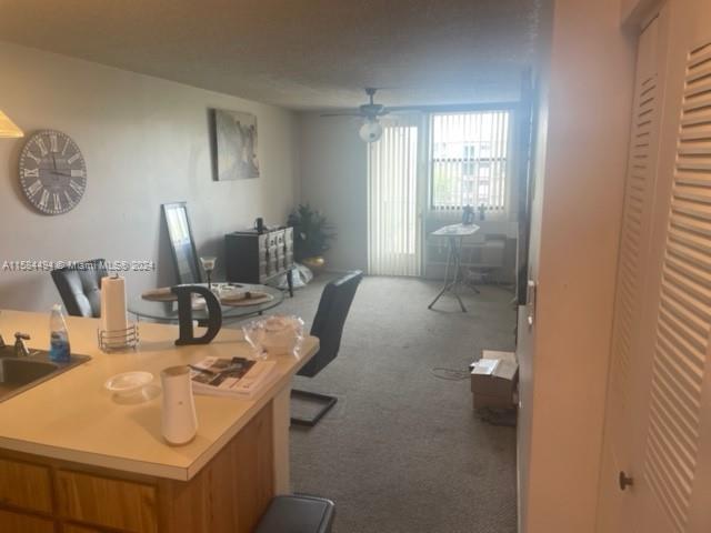 Foto del edificio - 2701 Riverside Dr