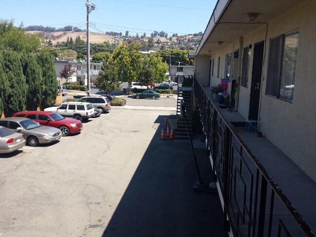 Foto del edificio - 15991 Mateo St