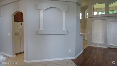 Building Photo - 3726 Bedford Dr