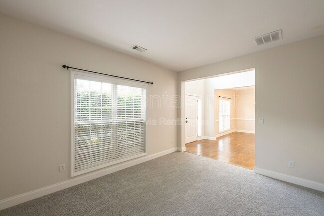 Foto del edificio - 1540 Hampton Hollow Dr