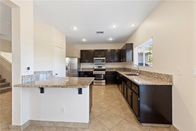 Building Photo - 10552 Calico Pines Ave