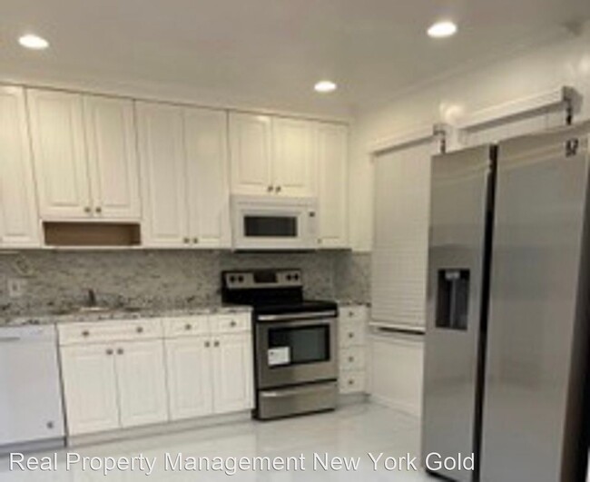 Building Photo - 3 br, 1.5 bath House - 394 Rockaway Pkwy.