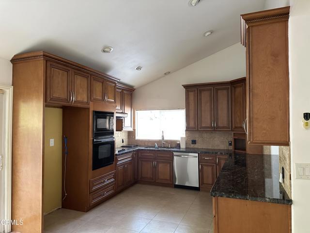 Foto del edificio - 29116 Hillrise Dr