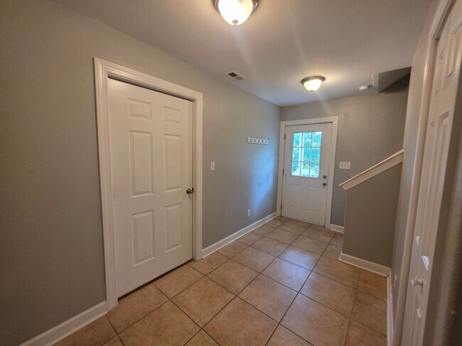 Foto del edificio - Willoughby Beach