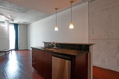 Building Photo - 361 17th St