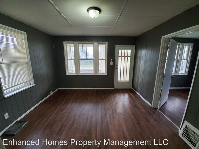 Foto del edificio - 2 br, 1 bath House - 1540 10th Ave.