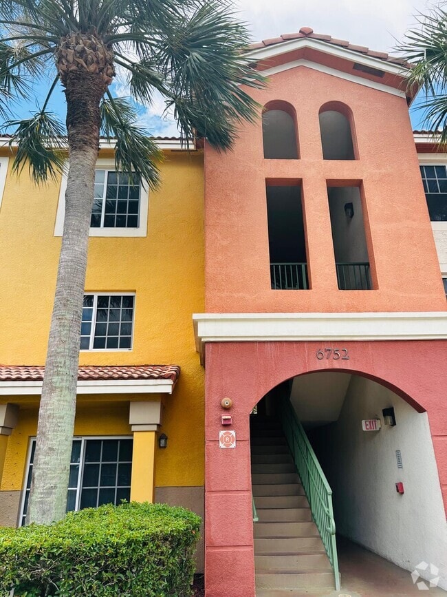Building Photo - 6752 Heritage Grande