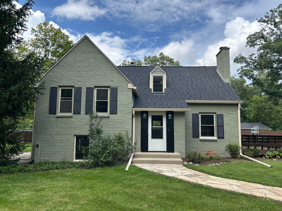 Front of house - 3120 Deerfield Rd