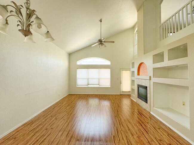 Foto del edificio - 7424 Desert Eagle Rd NE