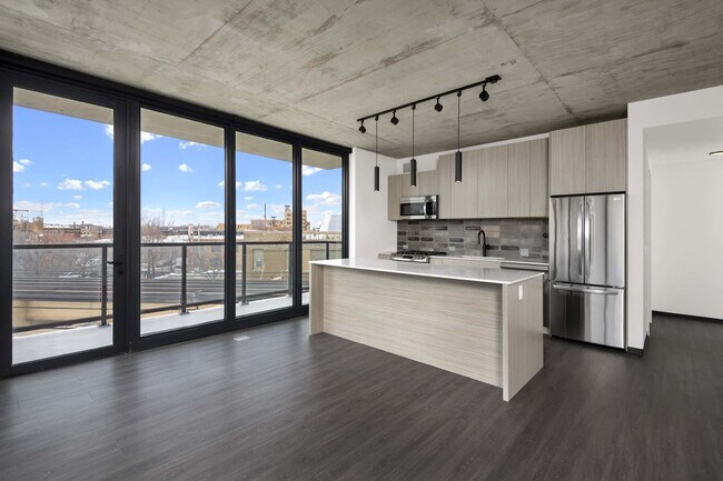 Building Photo - Brand New Apartments - Fulton Market/West ...