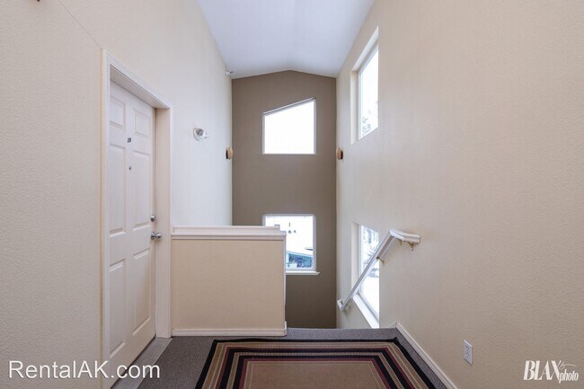 Building Photo - 540 Eyak Dr