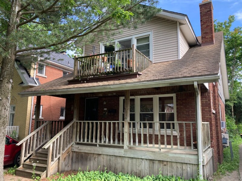 Primary Photo - 353 W Webster St