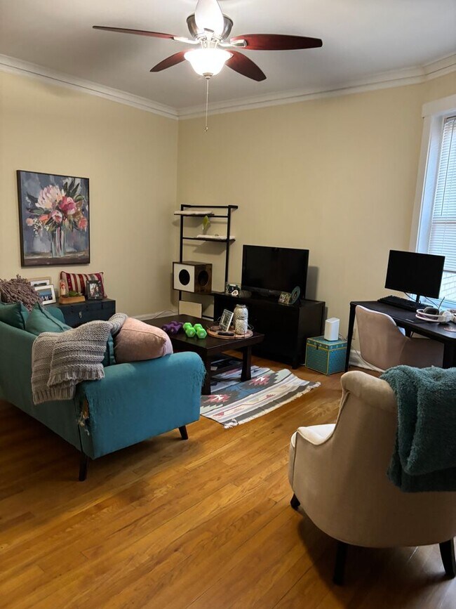 Foto del edificio - 4410 N Rockwell St