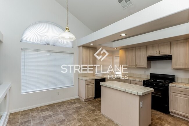 Foto del edificio - 4 Bedroom in Las Vegas!