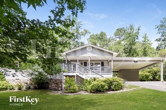 Building Photo - 115 River Trace Dr