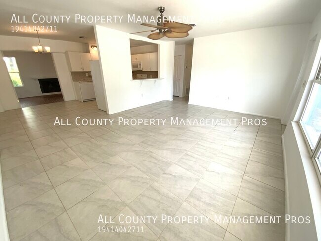 Building Photo - 255 Shamrock Blvd