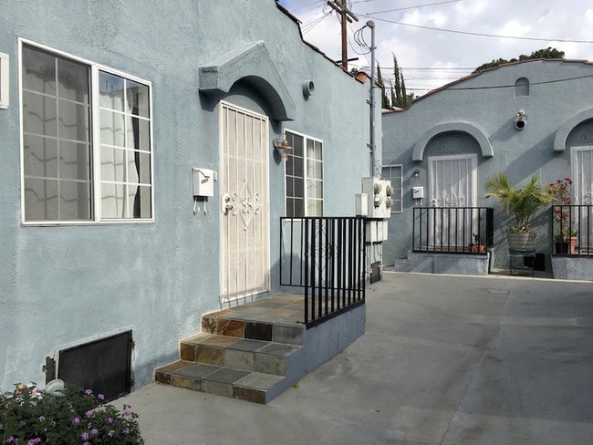 Building Photo - 3321 Berkeley Ave