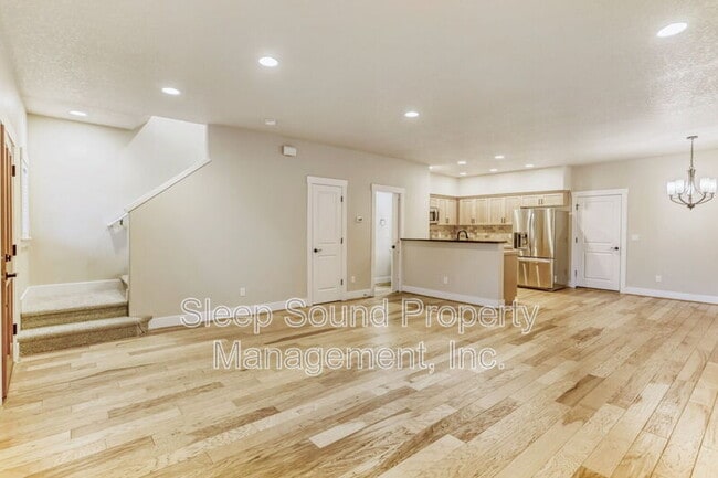 Foto del edificio - 570 SW 201st Ave