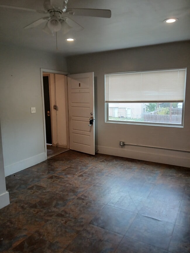 Building Photo - 2129 16th St