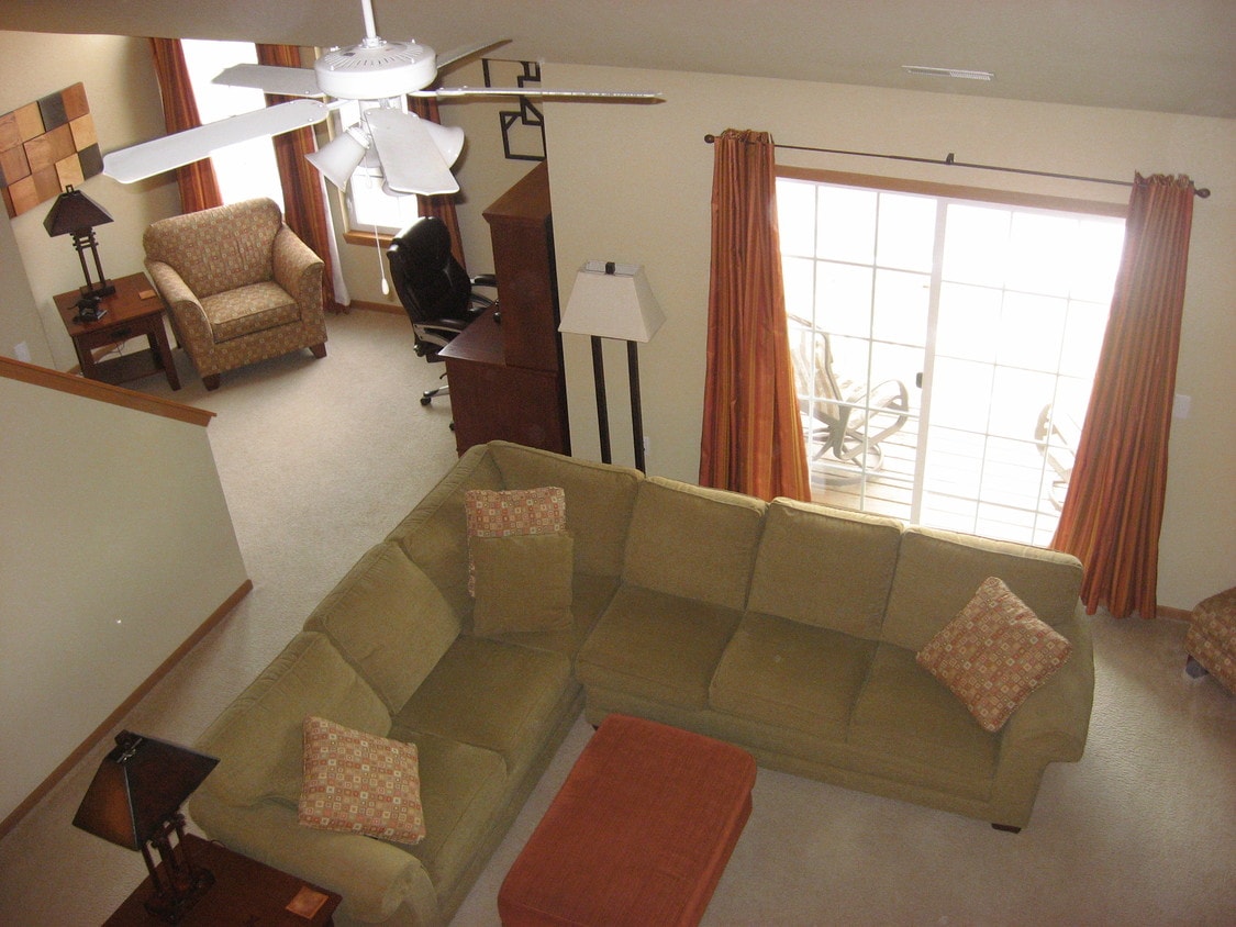 Living Room - Wildwood Apartments
